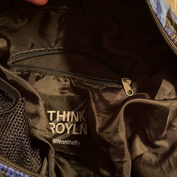 Think Rolyn small tote - Picture 4 of 5